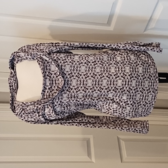 Cabela's Medallion Hoodie size XL - Picture 1 of 7